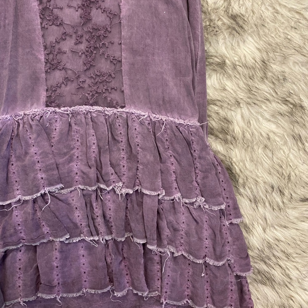 Black Swan Lace Ruffle Dress - Picture 3 of 6